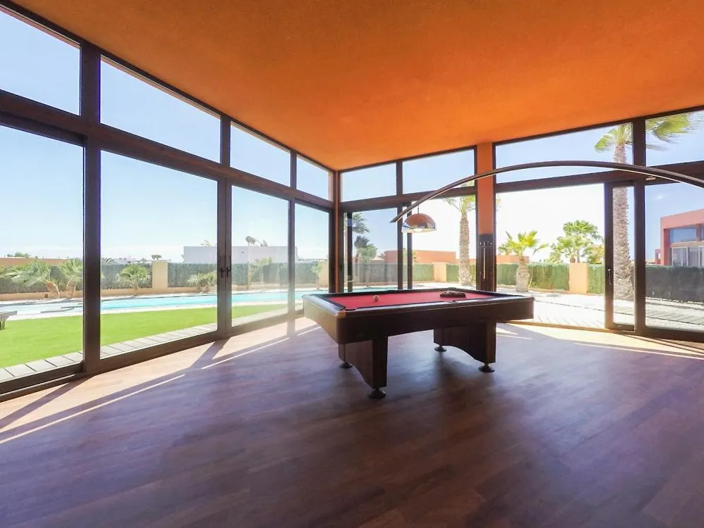 Villa La Marosca - Jacuzzi, Private Pool, 3 Bedrooms カレタ・デ・フステ