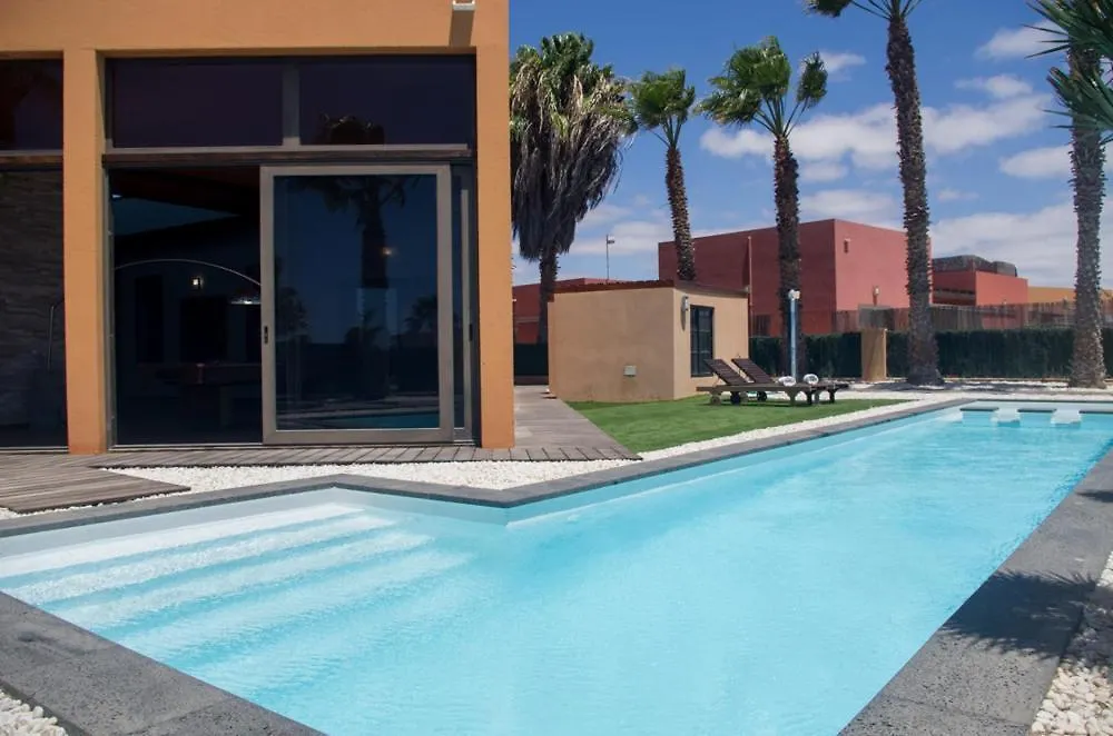 Villa La Marosca - Jacuzzi, Private Pool, 3 Bedrooms カレタ・デ・フステ